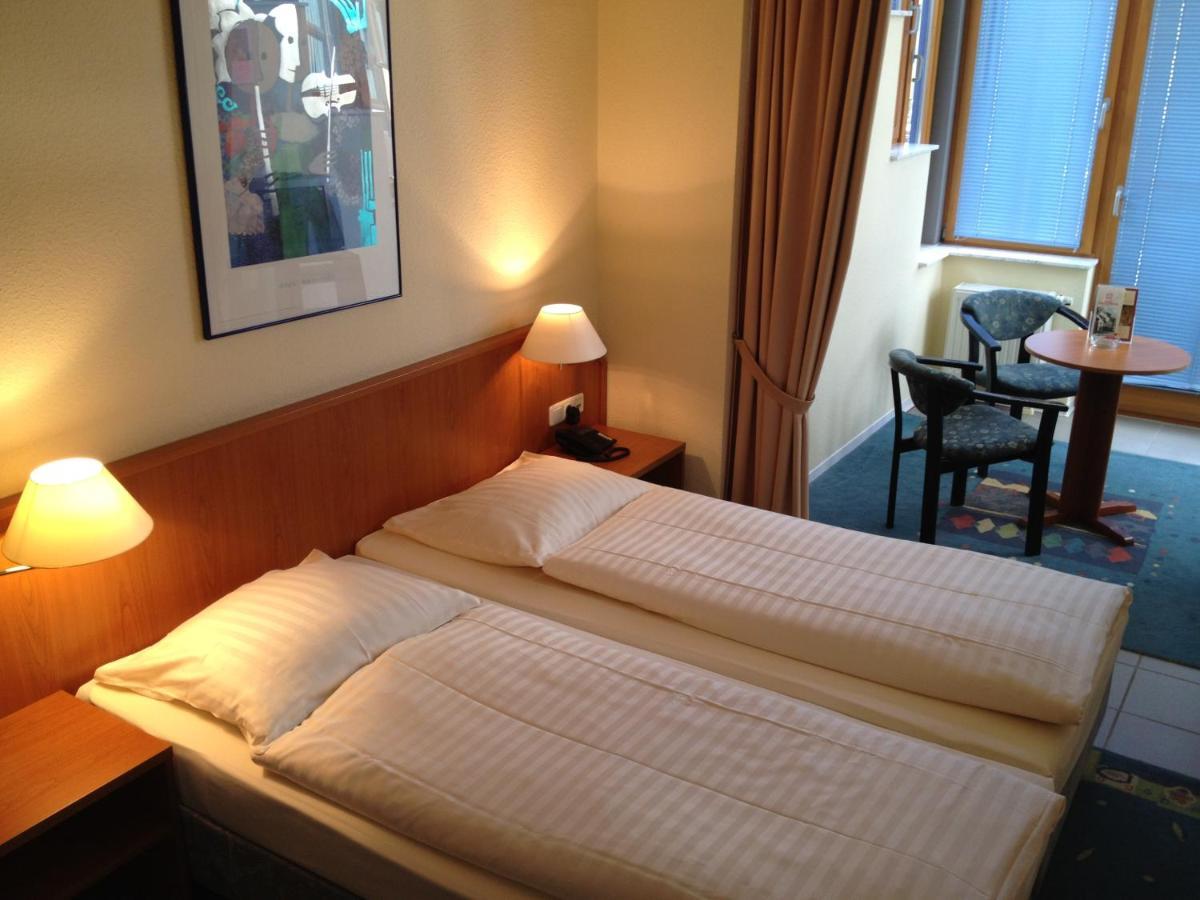 Hotel Am Schlosstor Bückeburg Extérieur photo